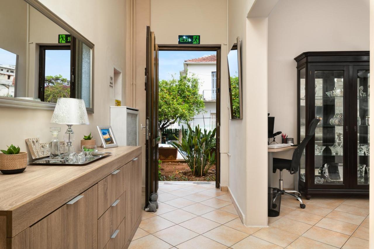 Karis Luxury Home Chania  Exteriör bild